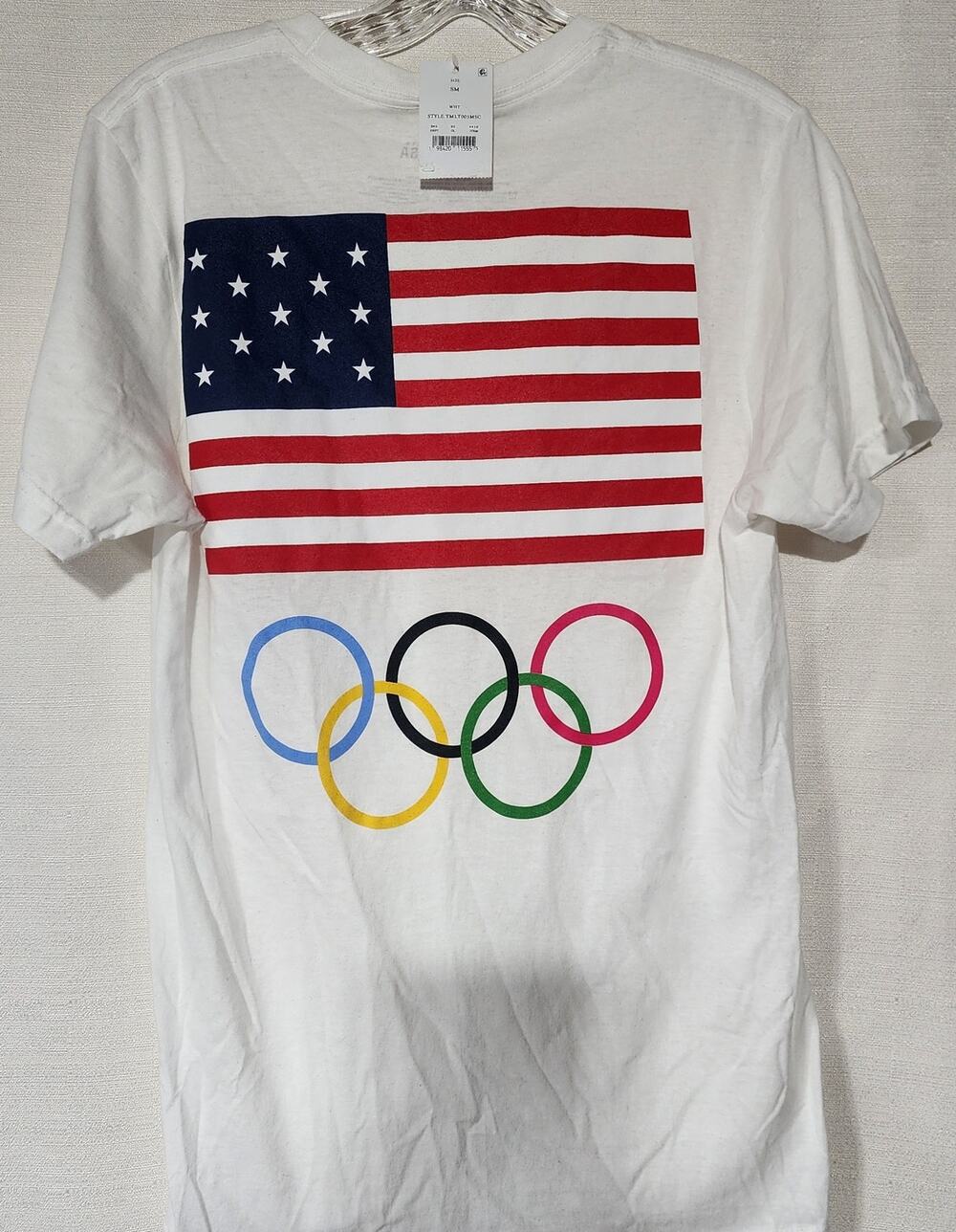 Bugs bunny team USA shirt men's small-First picture is back of shirt